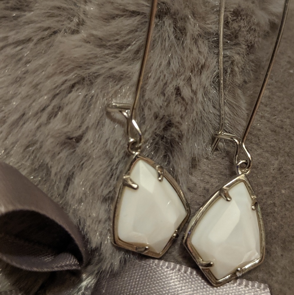 White Kendra Scott drop dangle earrings